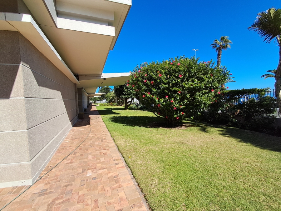 To Let 0 Bedroom Property for Rent in Sea Point Western Cape